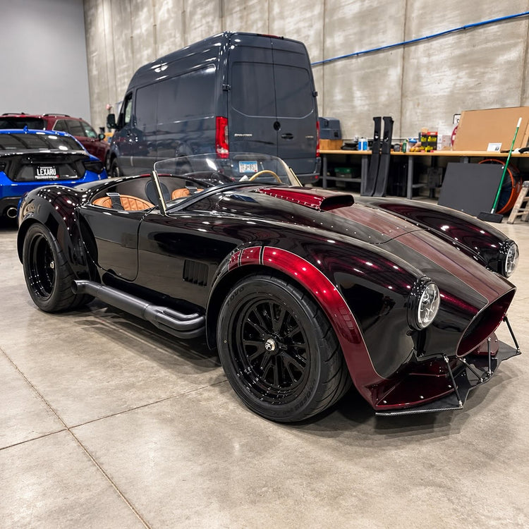 Three-wheeled custom build exterior